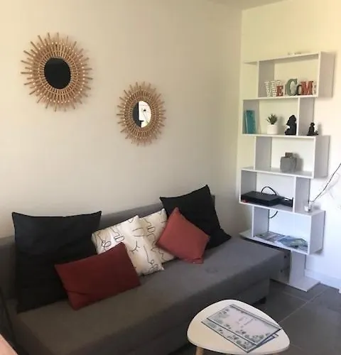 Apartament Le Cocon B - Private Parking - Quiet Bourg-en-Bresse